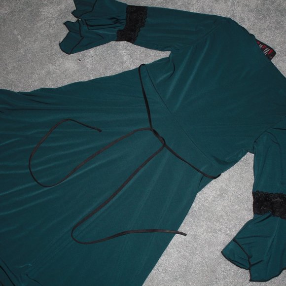 Dare to Wear Sz M Renaissance Corset Dress sexy - Picture 5 of 5